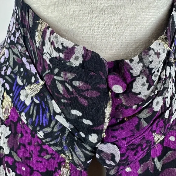 White House Black Market long sleeve top with gold accents size 4 - Picture 9 of 14